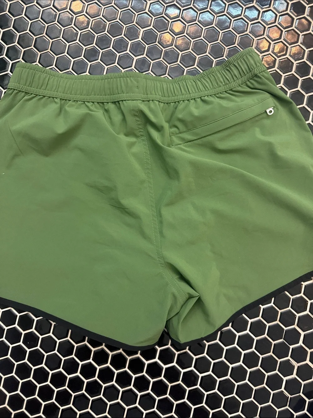 Men's Bonobos Green Athletic / Swim Shorts with zip pocket, mesh liner. Small